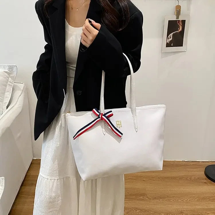Vintage Elegant Diaper Bag: Luxury Crossbody Handbag For Women With Designer Letter Logo And Large Capacity Tote Function