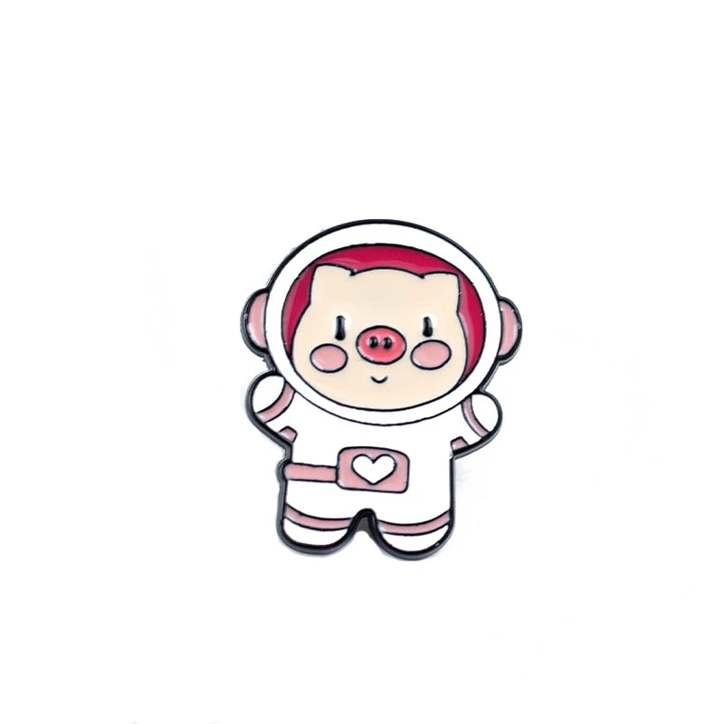 Astronaut Spaceman Cartoon Small Animal Metal Enamel Brooch Retro Fashion Cute Rabbit Sheep Pig Penguin Badge Pin Jewelry Gift