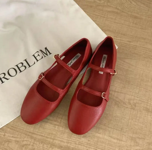 Ladies Flat Shoes Are Fashionable Casual Simple Shallow Soft and Lovely Mary Jane Ballerina Shoes.