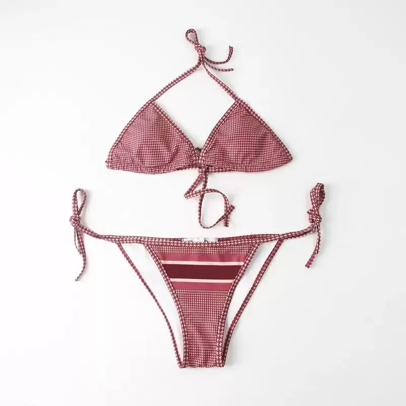 2025 Summer New Women's Outdoor Beach Swimsuit Sexy Hanging Neck Strap Split Bikini