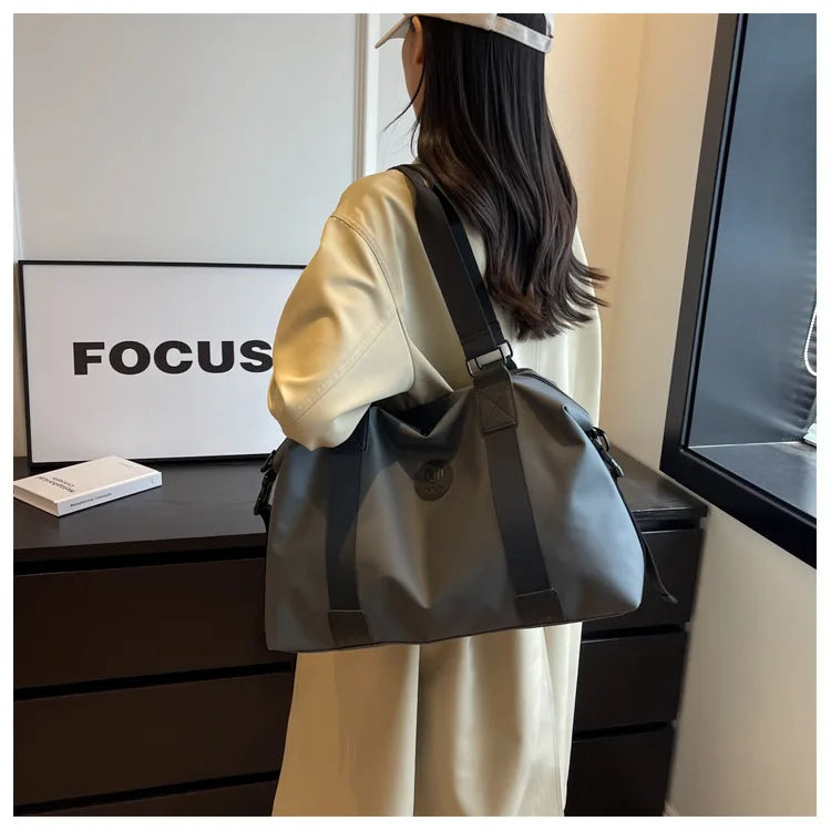 Travel bag Men's and women's tote bag Large capacity travel duffel Yoga exercise  Oxford cloth waterproof fitness bag