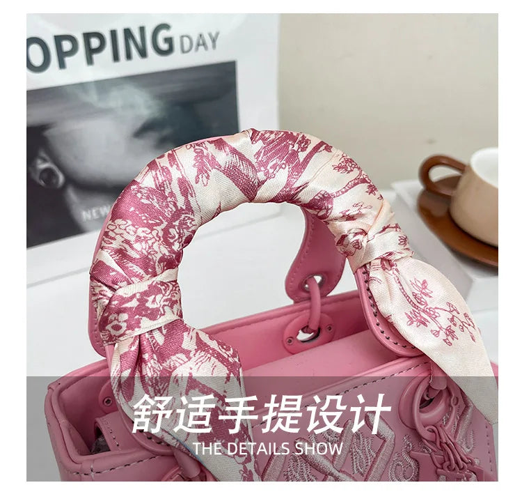 Luxury 2025 New Versatile Craftsmanship Embroidery Concubine Bag Handbag, Women's Crossbody Bag
