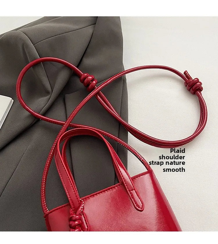 Women Handbags Female Pu Leather Shoulder Bags Luxury Large Capacity Crossbody Bags Solid Flap for Women Portable Phone Purse