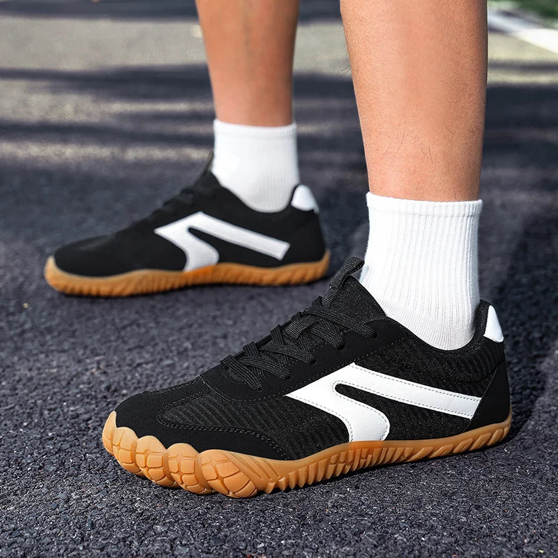 New Wide-toe Men's Shoes Casual Soft Sole Wide-Toe Shoes Walking Sneakers Breathable Mesh Comfortable Barefoot Shoes Big Size 48