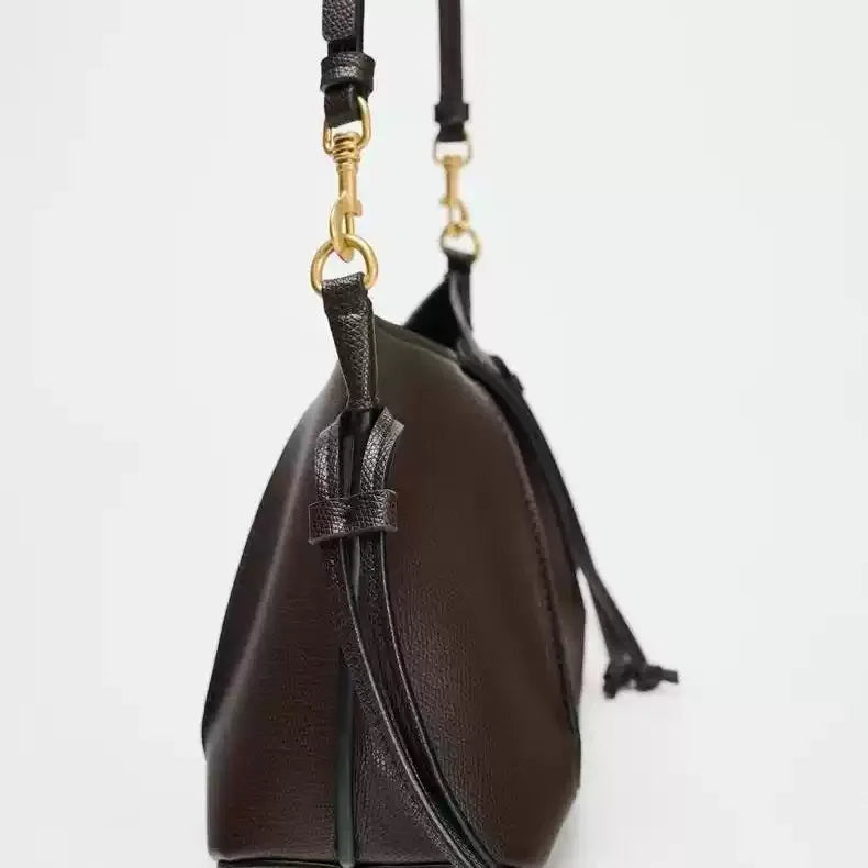 Designer Bags Women Shoulder Bags Versatile Retro Diagonal Crossbody Bag Horn Bag Purse and Handbags Lady Bags Bolsos De Mujer