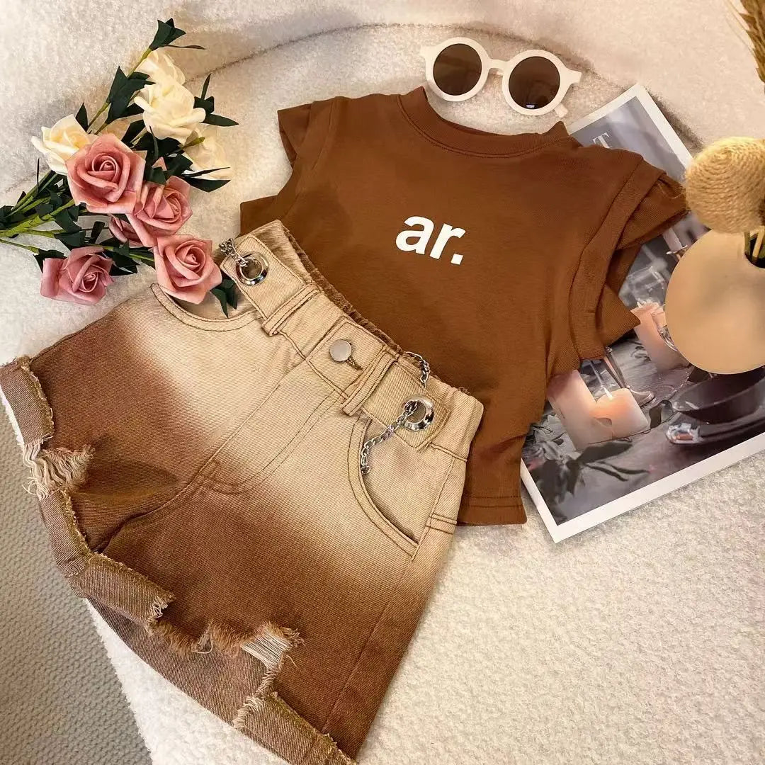 Girls' Summer Clothing Set 2025 New Children's Tank Top Denim Shorts Two Piece Set Girls' Elegant Summer Fashion