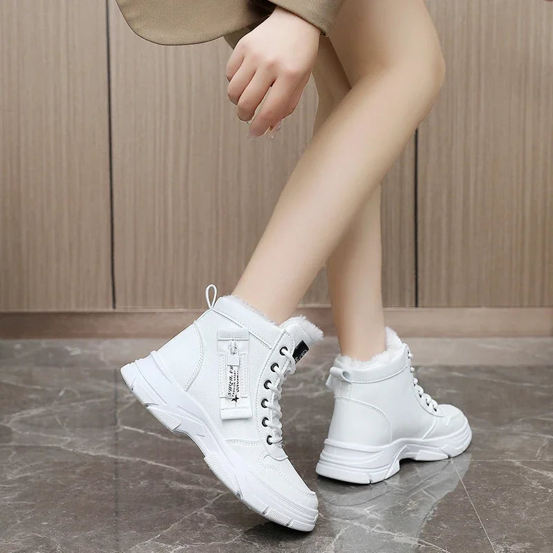 Designer Sneakers for Women Casual High Top Shoes Womens 2024 Winter Plush Lined Warm Shoes Thick Lace-up Sports Shoes Size 43