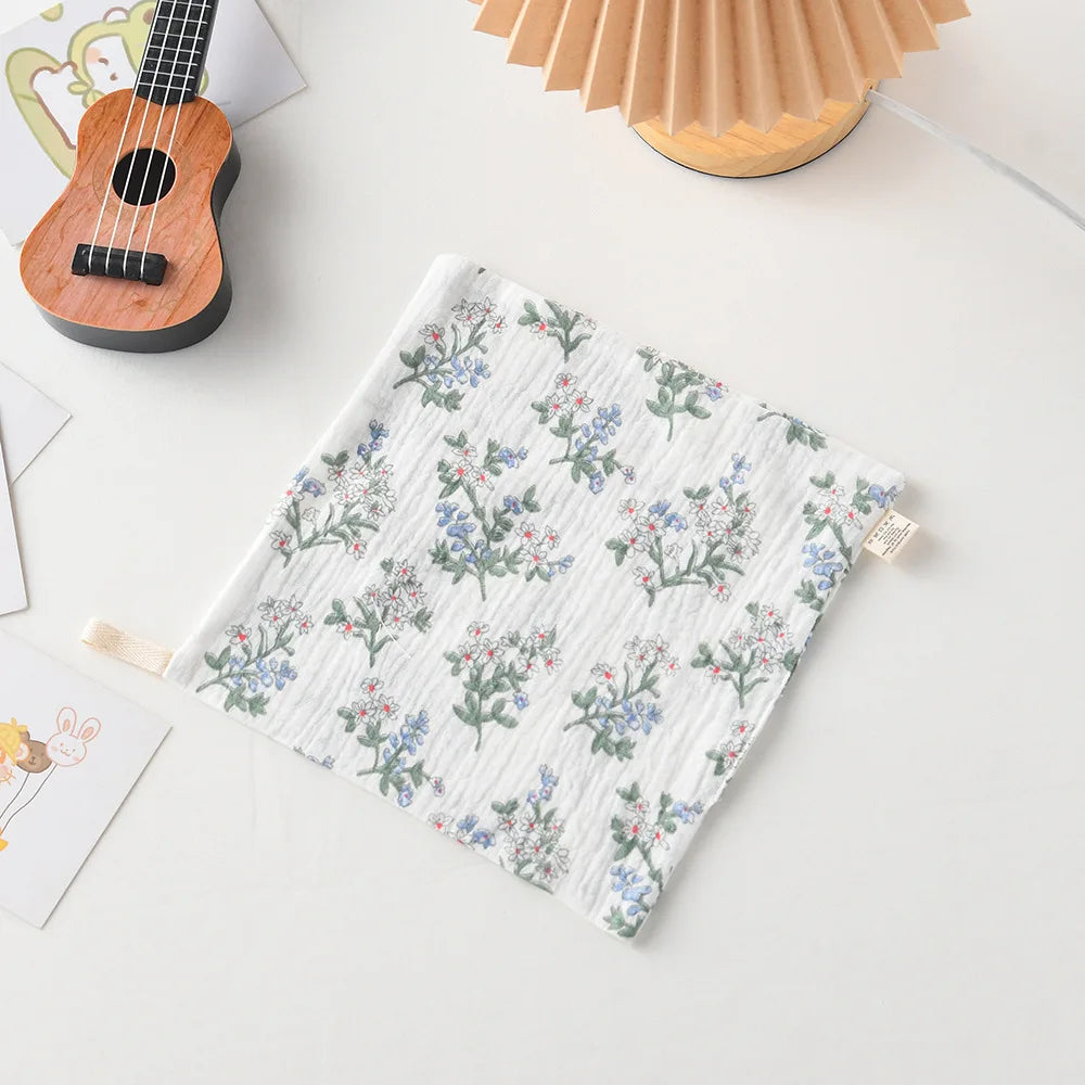 New Baby Cotton Square Towels Infant Wash Hand Face Wipes Washcloth Facecloth Handkerchief Muslin Cloth Feeding Bib Baby Items