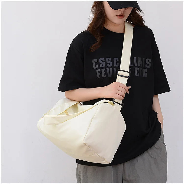 2025 Large capacity Travel Tote Bags for Women nylon Shoulder Messenger Bag Sports Yoga Satchels Fashion Woman Handbag