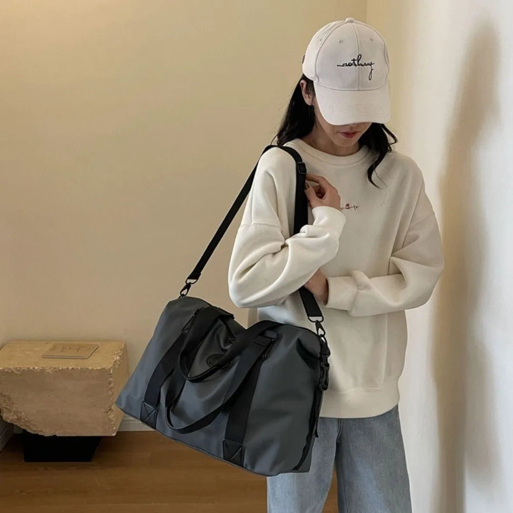 Large-Capacity Womens Travel Tote Bags Solid Color with Zipper Gym Fitness HandBag Overnight Bag Duffel Bag Sports Shoulder Pack