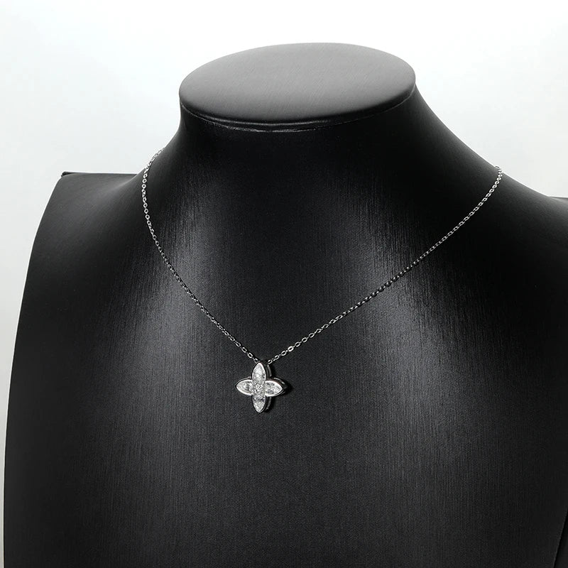 Smyoue Pear Cut 4*6mm Moissanite Necklace Pendant for Women Classic 5 Gems Luxury Jewelry S925 Sterling Silver Plated 18K Chain