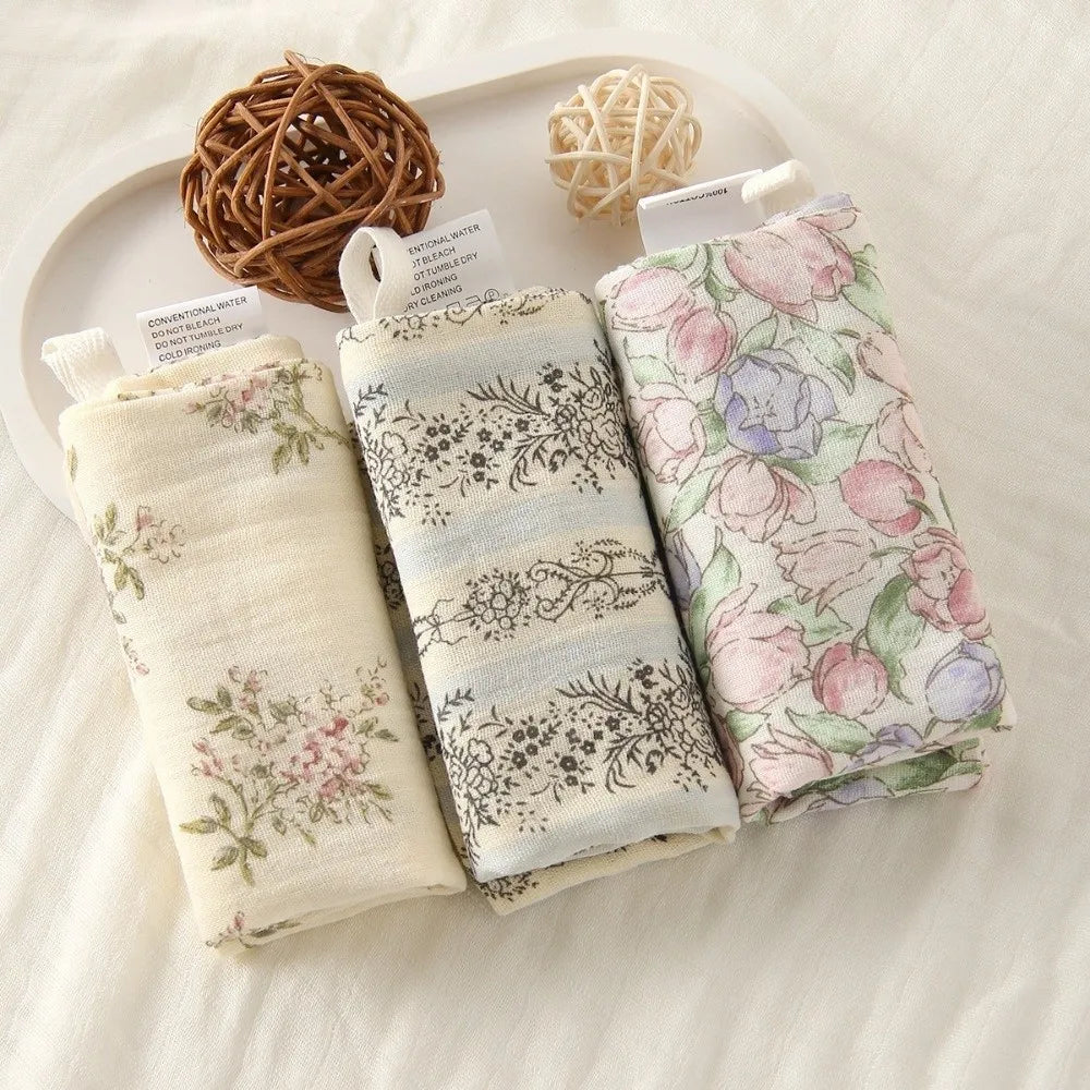 4-Layer Pure Cotton Portable Washcloth for Newborns - Soft Absorbent Square Gauze Towels for Burping High Quality