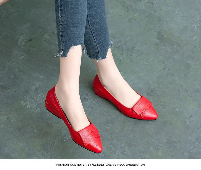 Shoe Women's 2024 New Spring and Autumn Shallow Cut Thick Heel Pointed Toe Women's Shoes Soft Leather Soft Sole Shoes Work Shoes