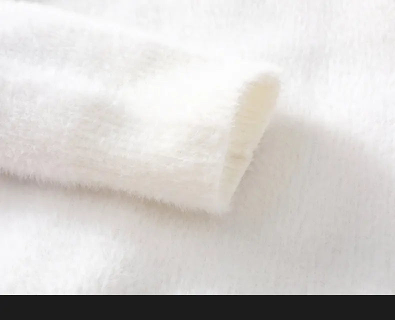 Sweaters men 2025 winter korean style mens warm sweater V-neck men sweaters autumn Men's wool pullovers men full size M-XXXL