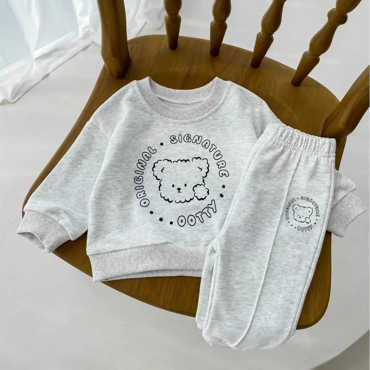 Spring New Baby Clothing Set, Korean Style Cute Bear Two-Piece Outfit for Kids, Long Sleeve Top & Pants Set