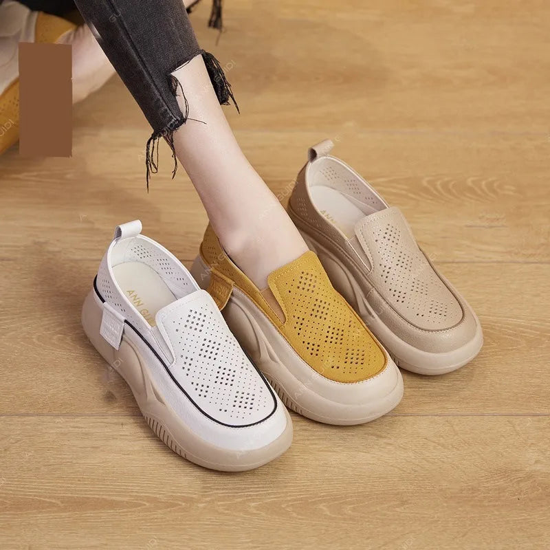 New Casual Loafers Women's Thick-soled One-pedal Through The Net Soft Leather Retro Single Shoes Women's Shoes Wholesale