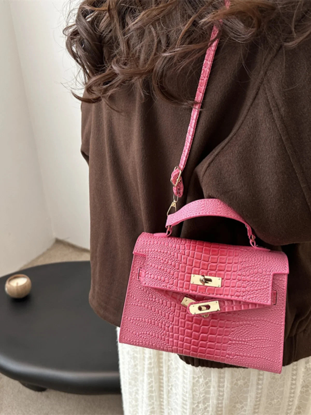 Fashionable  Handbag Women's Shoulder Bag Versatile Crossbody Small Square Bag Elegant Single-Strap Handbag