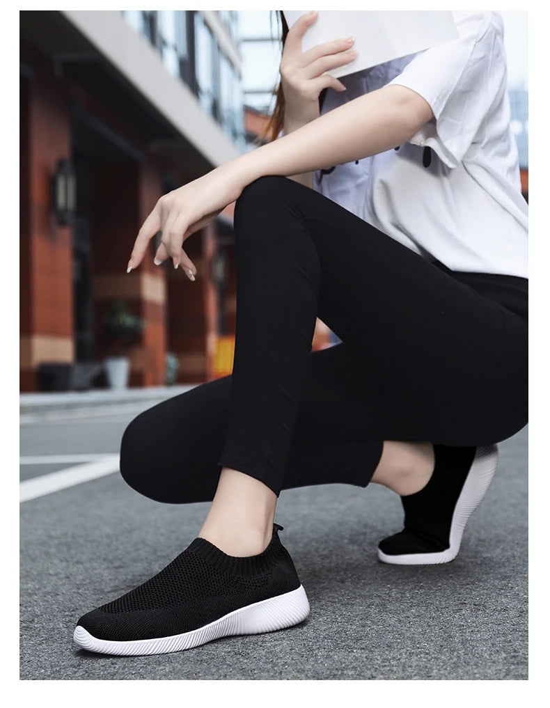 2024 Spring Women Shoes Knitting Sock Sneakers Women Flat Shoes Casual Breathable Sneakers Flats Walking Shoes for Women