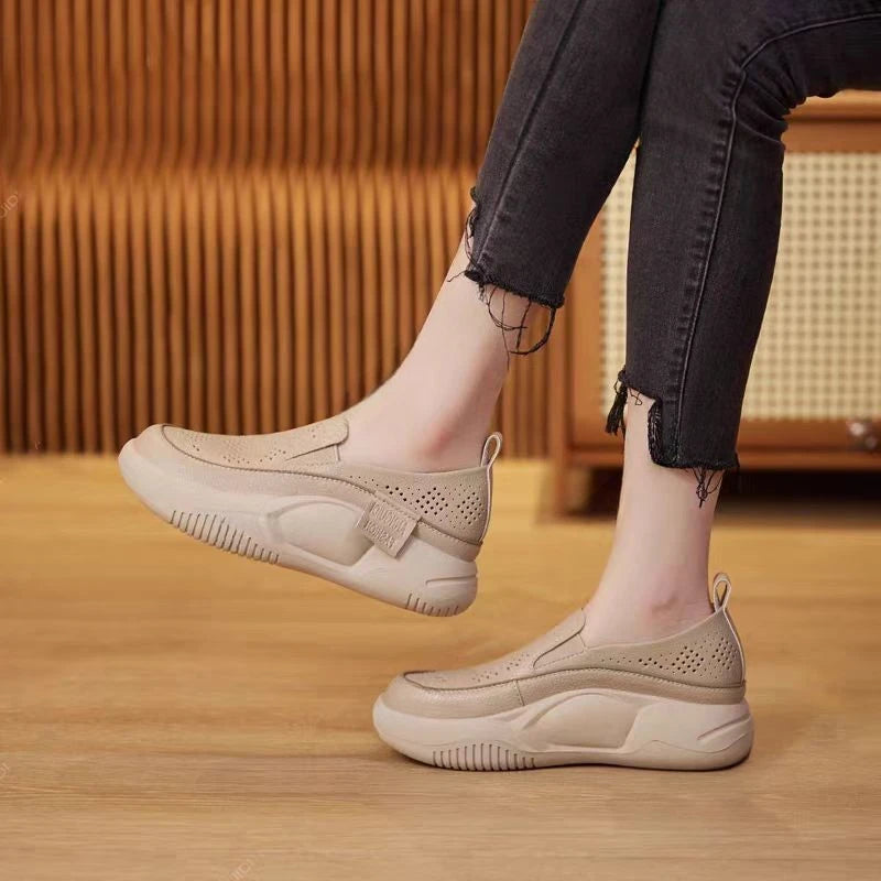 Round Toe Fitting Single Shoe and Soft Sole 2024 New Summer Thick Sole Small White Shoes for Women Female Hollow Out Loafers