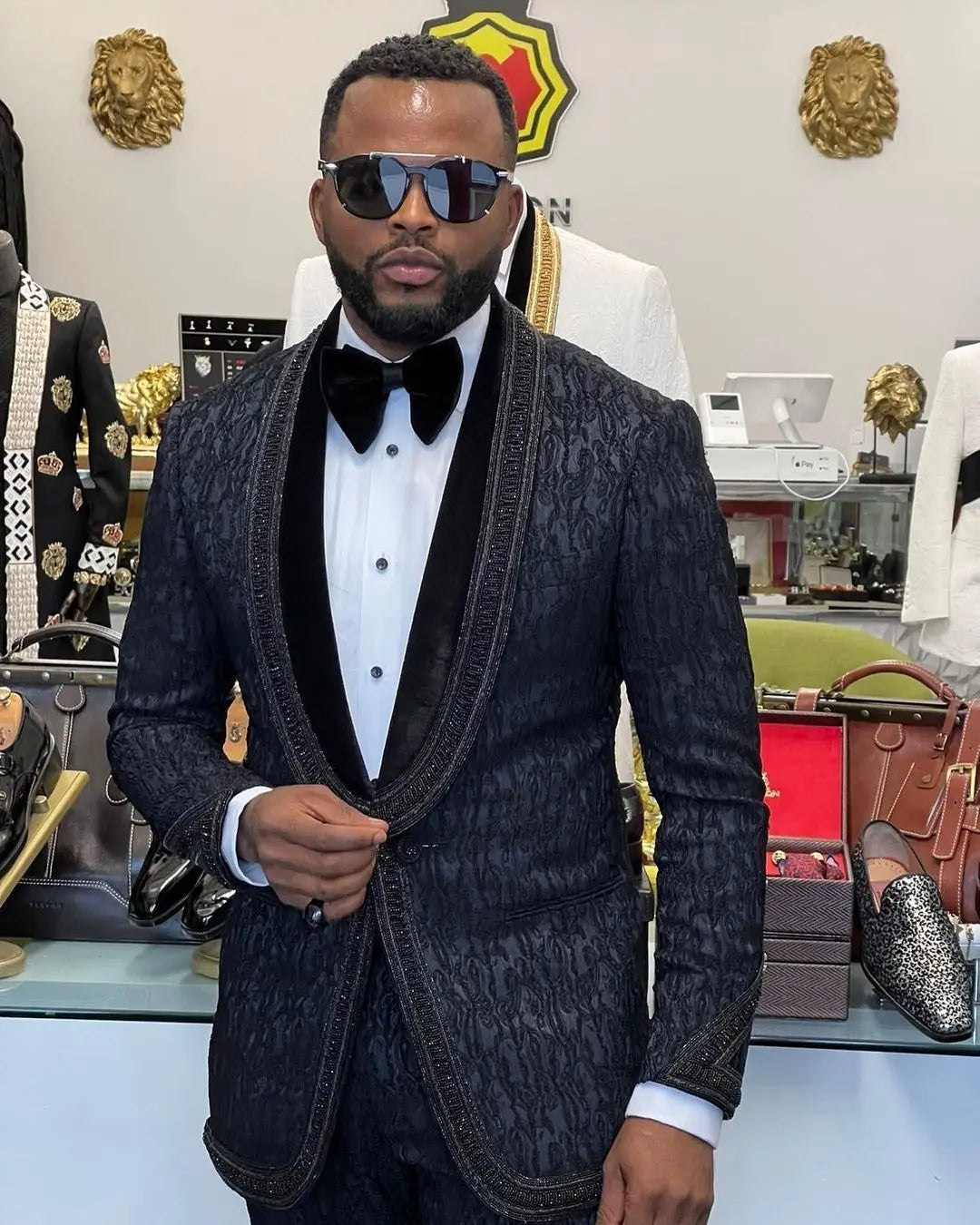 Unique Wedding Men Suits Classic One Button Tailor-Made Two-Pieces Jacket Pants Designer Groom Formal Occasion Size Customized