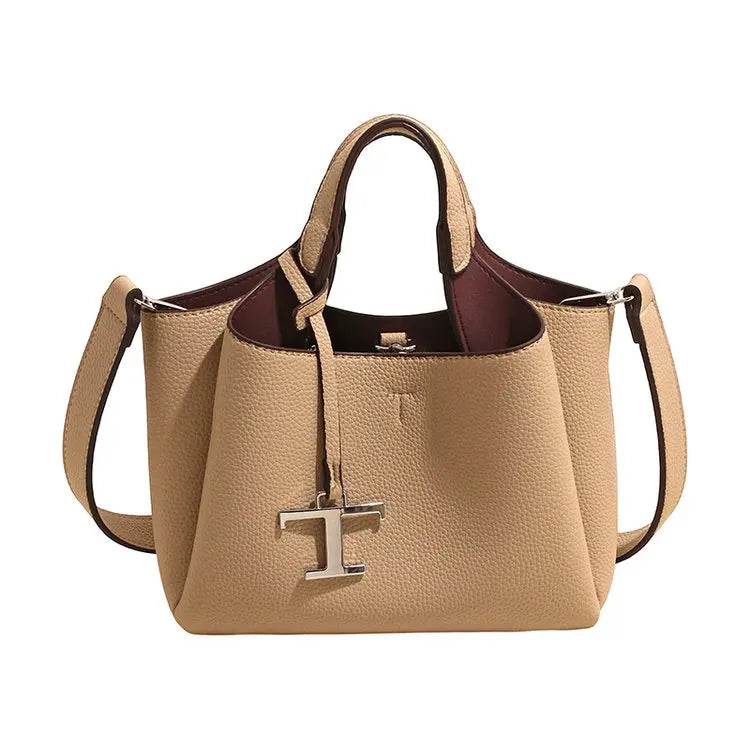 Unique High-End Leather Diaper Bag: Elegant Crossbody Messenger Bag For Women With Vintage Designer Look And Large Capacity
