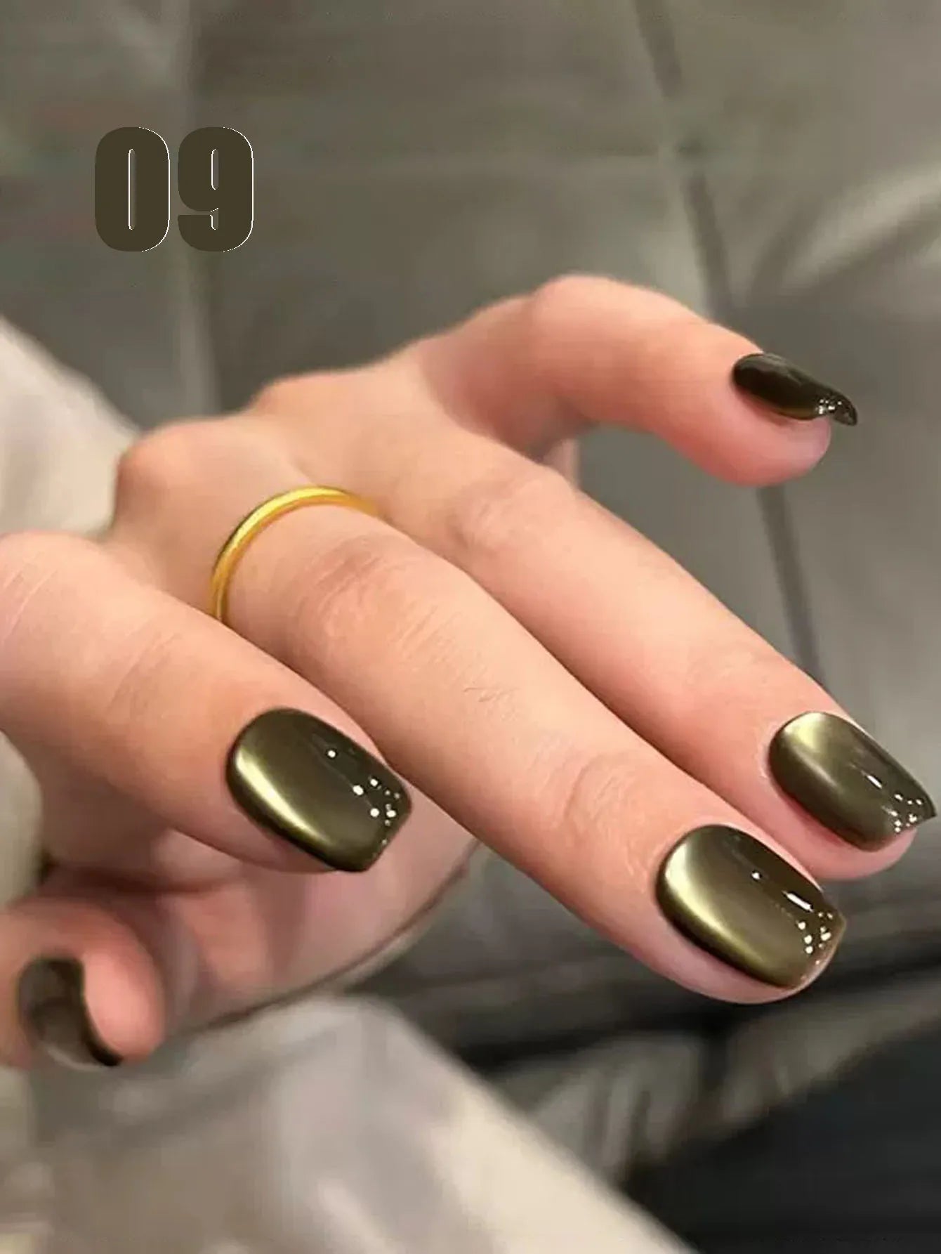 MIANEL 12ML 1-21pcs Emperor Green Cat Eye Gel Nail Polish Whitenning Nails Green Nails Suitable For Nail Salons Nail Supplies