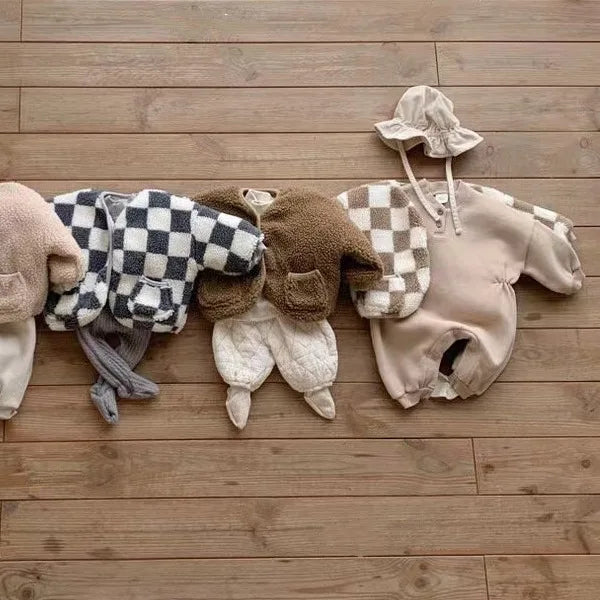 2024 Autumn Winter Plush Baby Coats Baby Thicken Lamb Plush Cotton Jacket For BoysGirls Outdoor Windproof Baby Winter Clothes