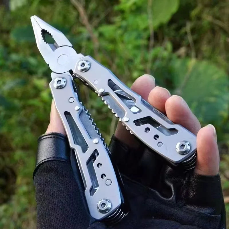 Outdoor Multitool Camping Portable Stainless Steel Edc Folding Multifunction Tools Emergency survival Knife Pliers