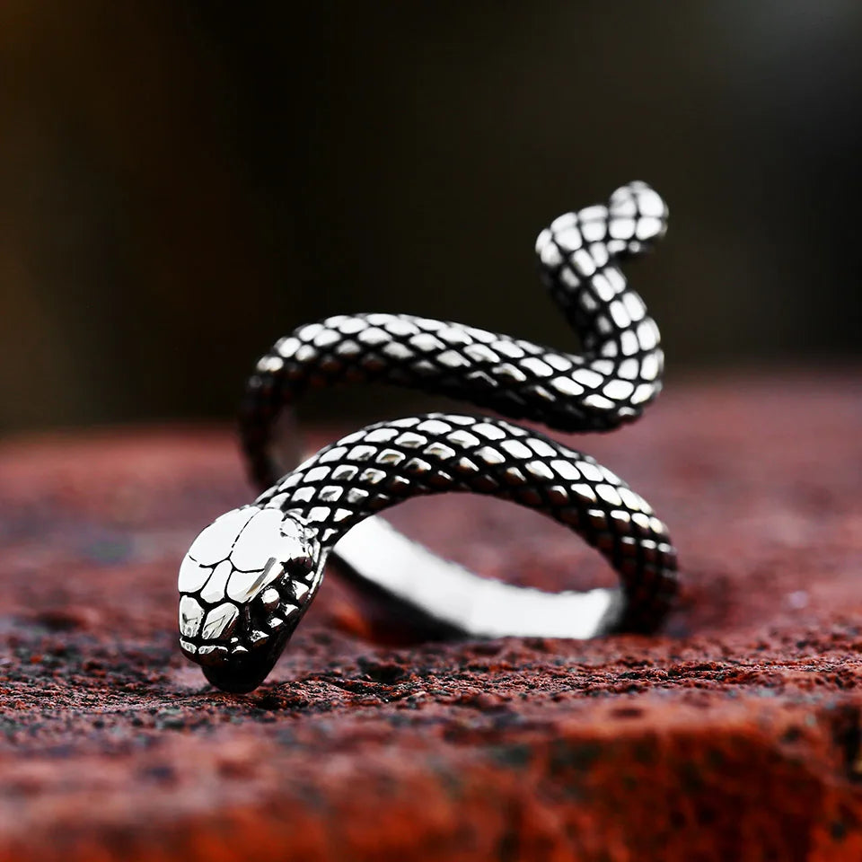 BEIER New Fashion 316L Stainless Steel Rattler Snake Ring Punk Cool Gothic Women Men  Unisex Serpent Stainless Steel Jewelry