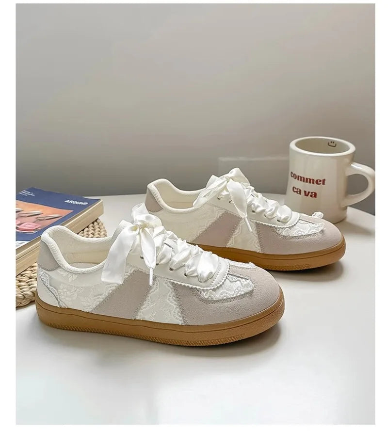 Women's Sneakers Luxury Brand Casual Shoes Light Comfortable Walking Shoes for Women Lace Up Flats Fashion Designer Ladies Shoes