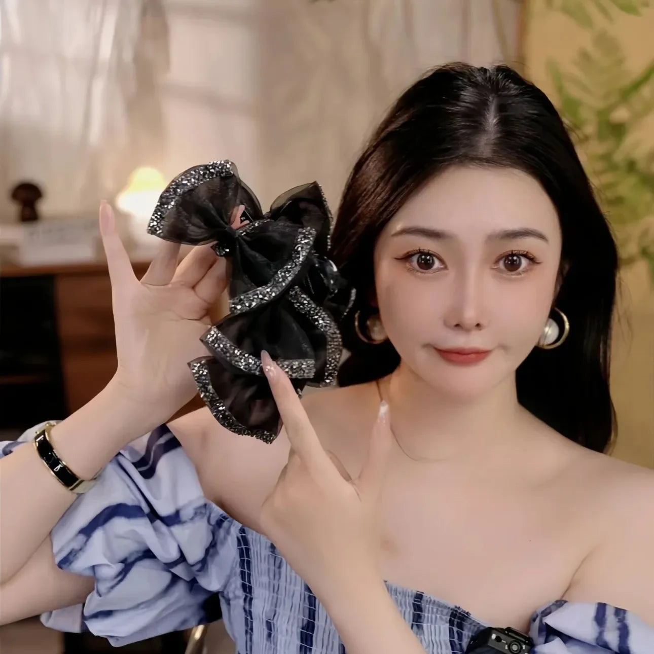 Female Exquisite Accessories New Headwear Sweet Bowknot Decorate Hair Claws Spring Fall Shark Hair Clip Women Party Hairpins