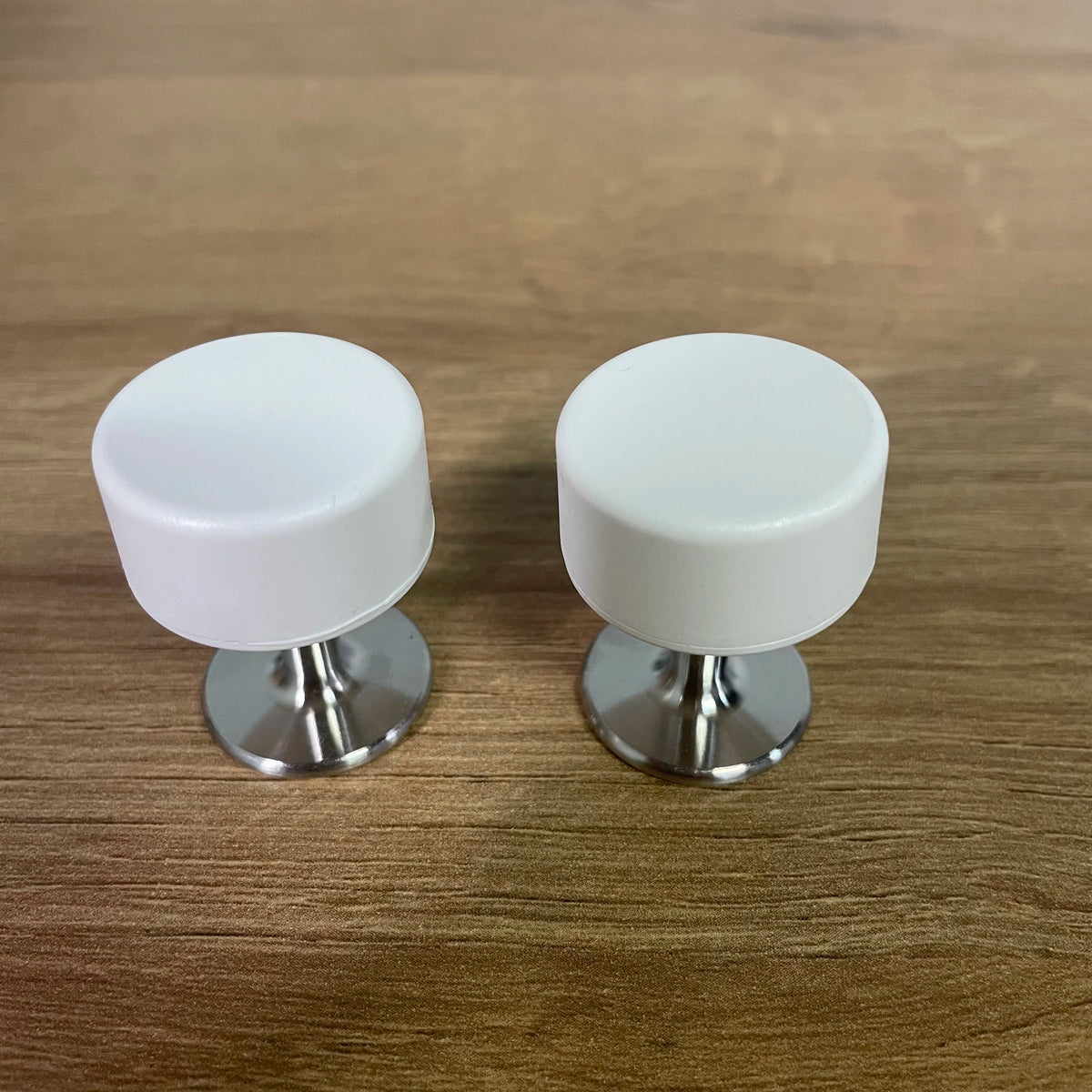 PVC Magnetic Lock White Cap with Stainless Steel Pin Plastic Lock for Restraint Belt Accessories Tools