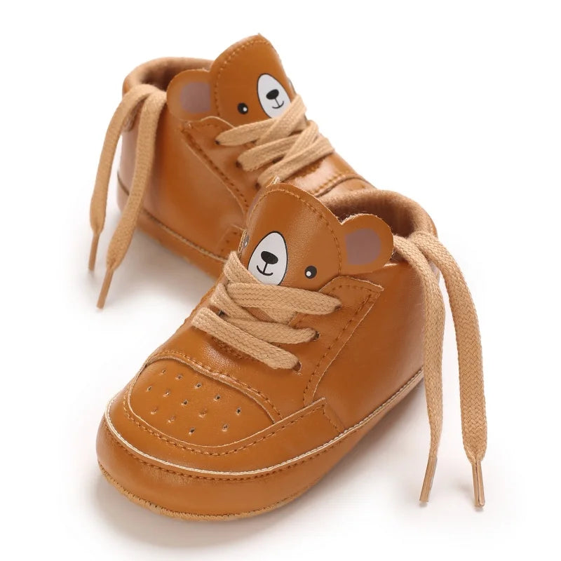 Comfortable Beginner Walking Shoes Breathable Fabric Soft Sole Design Suitable for All Seasons Indoor And Outdoor