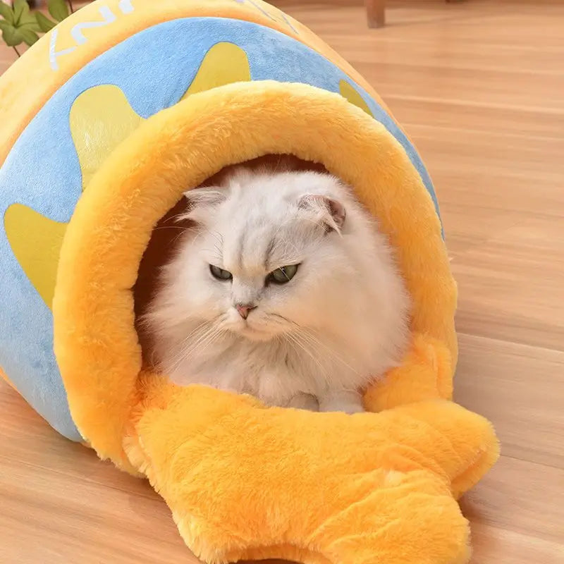 Autumn/Winter Trendy Honey Jar Cat House - Enclosed and Insulated Small Dog Kennel for All Seasons Pet Bed