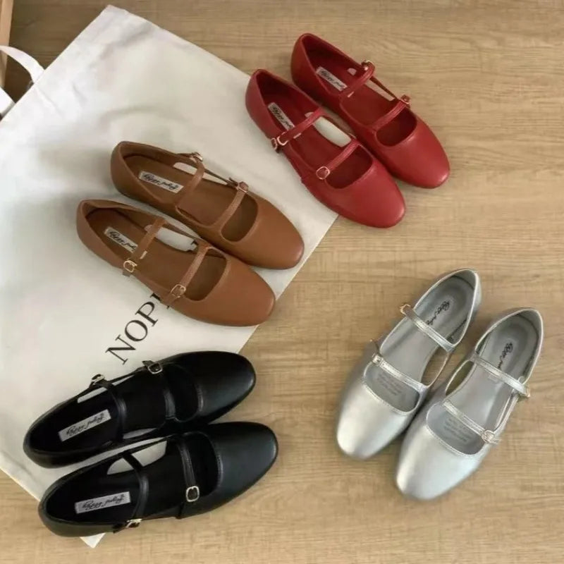 Ladies Flat Shoes Are Fashionable Casual Simple Shallow Soft and Lovely Mary Jane Ballerina Shoes.