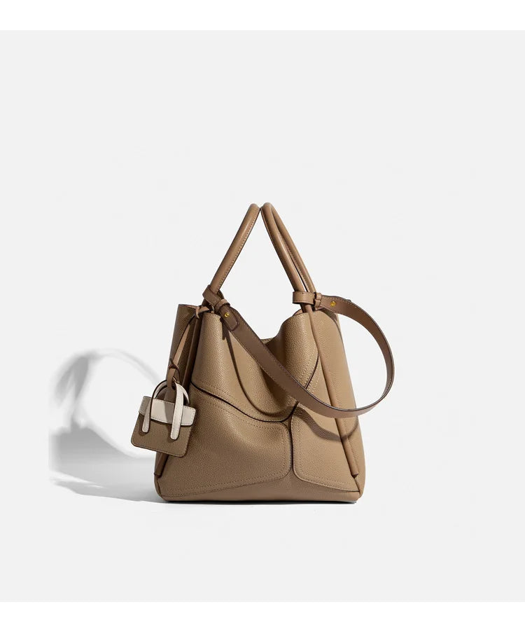UKF Light Luxury Women's Handbag Niche Designer Single Shoulder Messenger Bag Stylish Accessory for Ladies