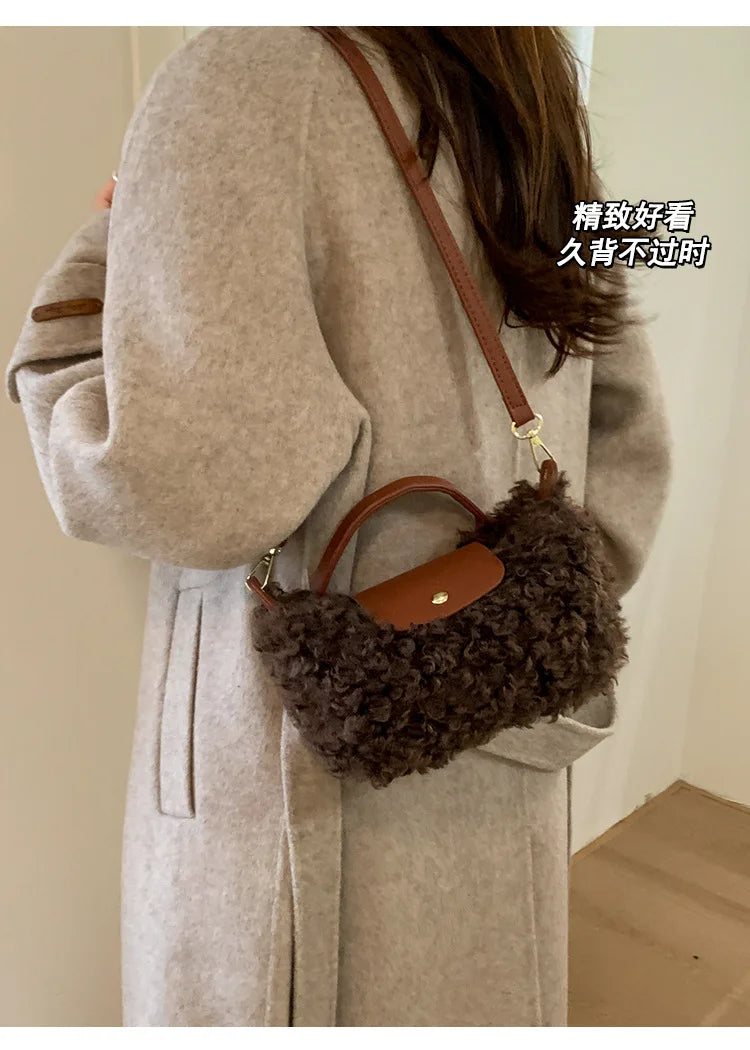 Luxury Women's Bags Plush Winter Shoulder Crossbody Fashion Trend Lightweight High Quality Dumpling Bags Lamb Fur Wings Handbags