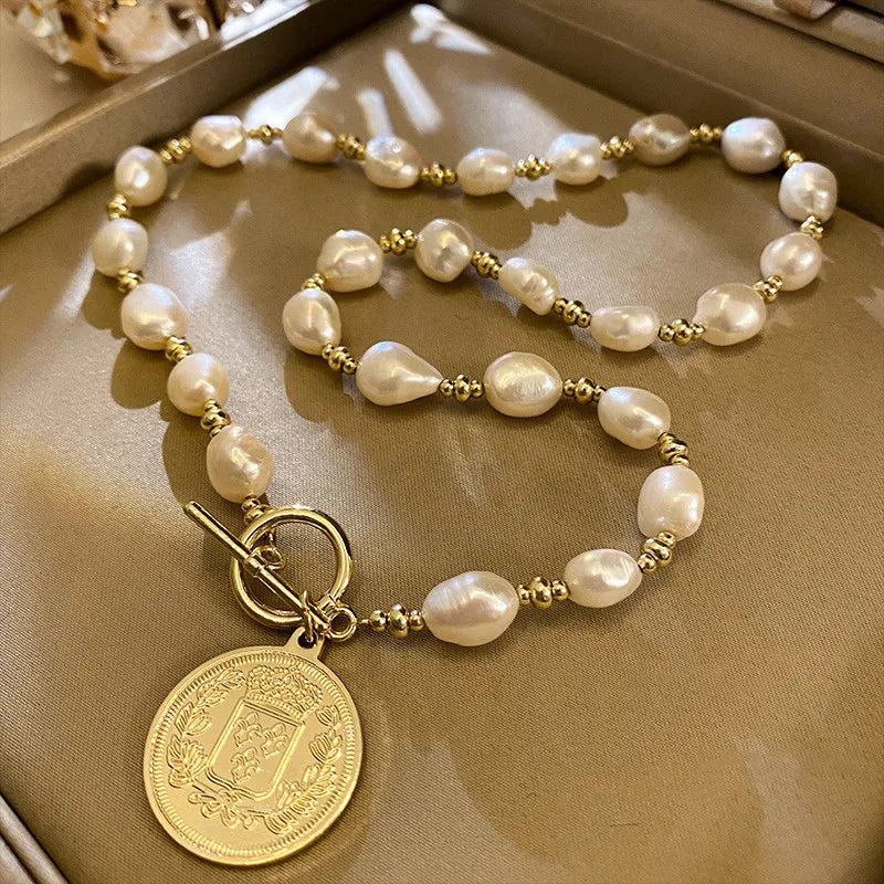Elegant Gold Coin Portrait Natural Big Baroque Freshwater Pearl Female Pendant Necklace Jewelry For Women Chains Birthday Gifts