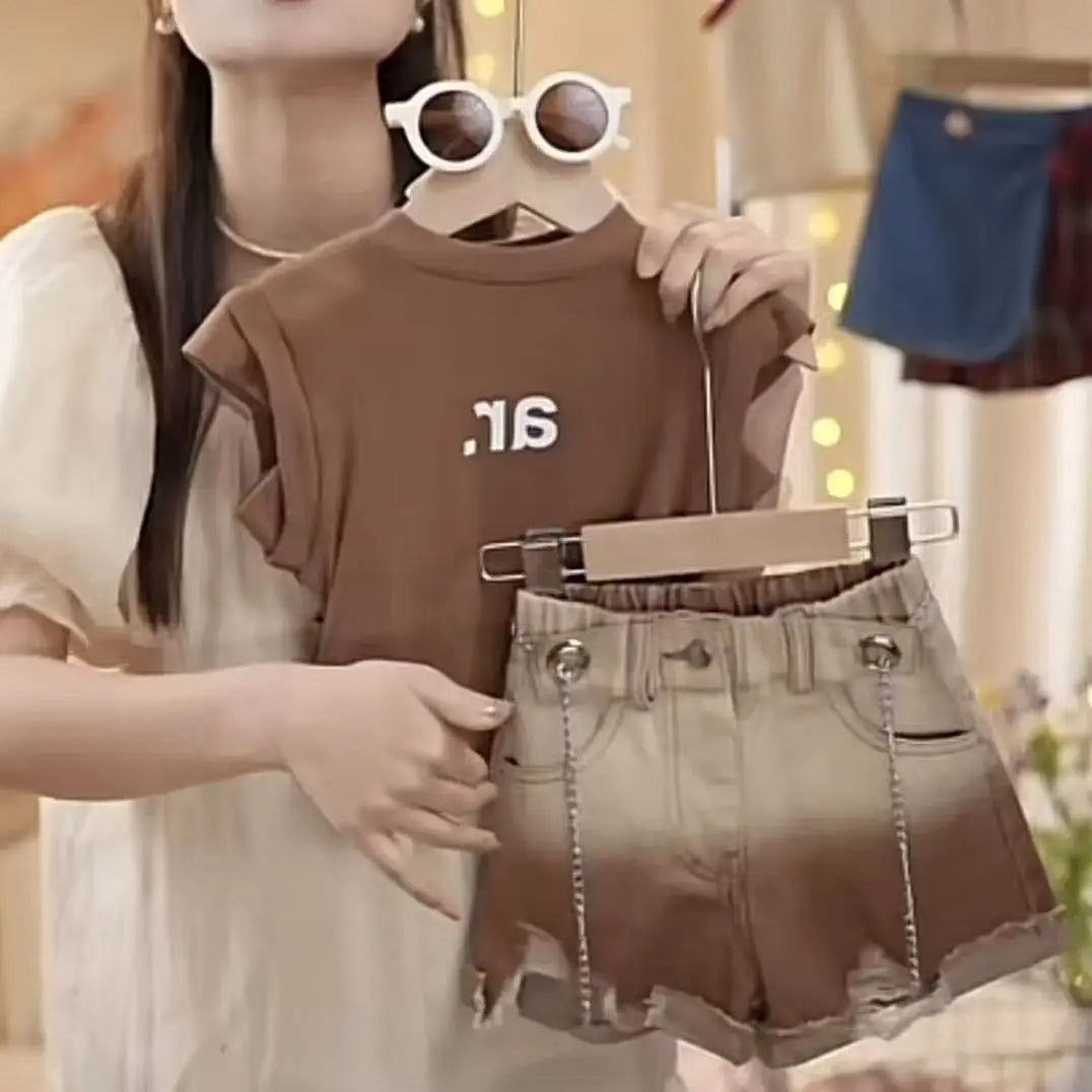 Girls' Summer Clothing Set 2025 New Children's Tank Top Denim Shorts Two Piece Set Girls' Elegant Summer Fashion