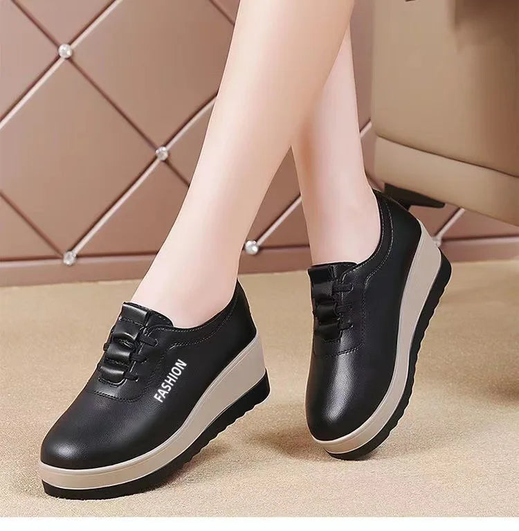 Ladies' Little Leather Shoes 2025 Spring and Autumn New Style Anti slip and Wear resistant Fashion Trend Casual Shoes
