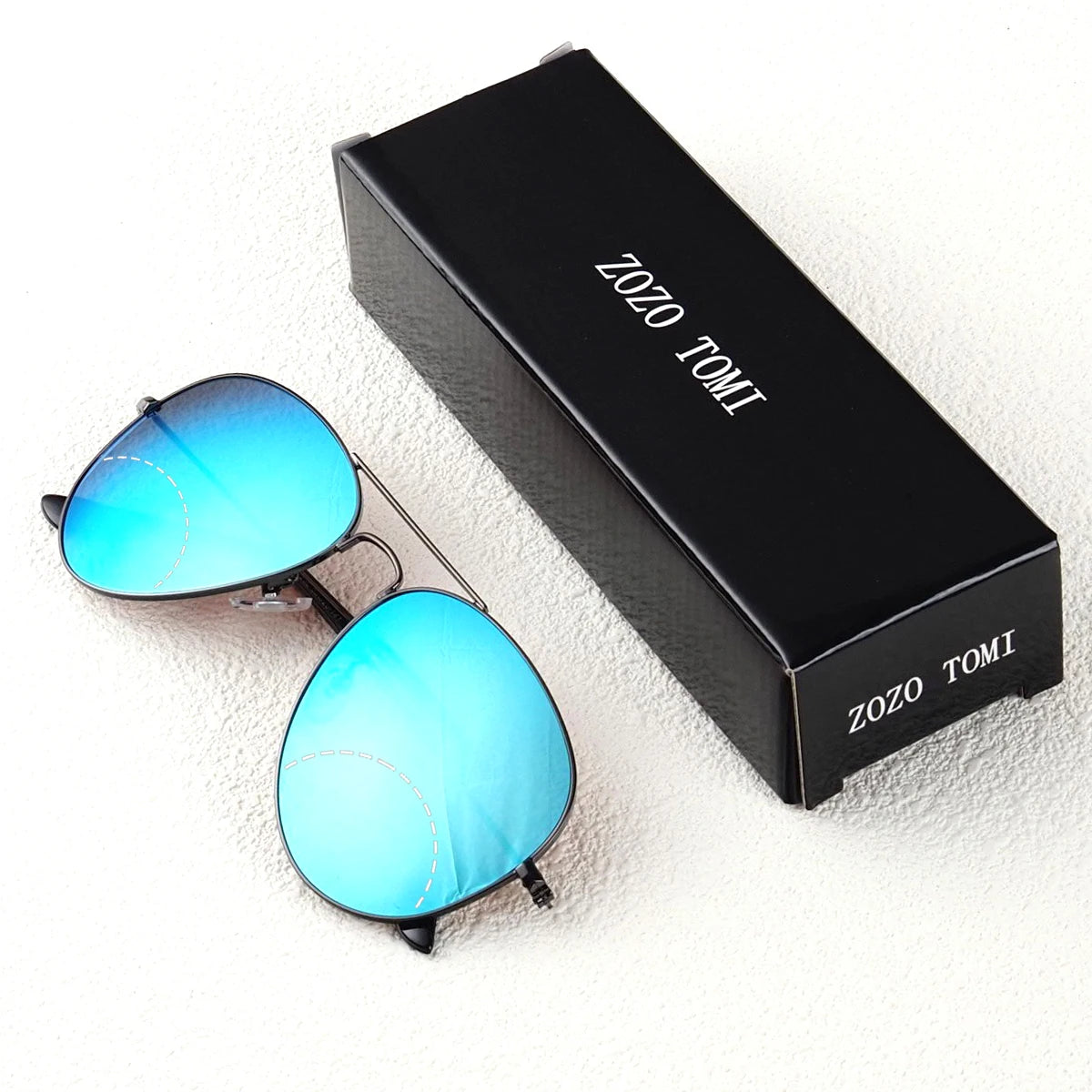 Bifocal Reading Glasses, Retro Metal Frame, Clear for Far and Near, Same Style for Men and Women.