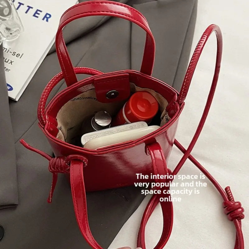 Women Handbags Female Pu Leather Shoulder Bags Luxury Large Capacity Crossbody Bags Solid Flap for Women Portable Phone Purse