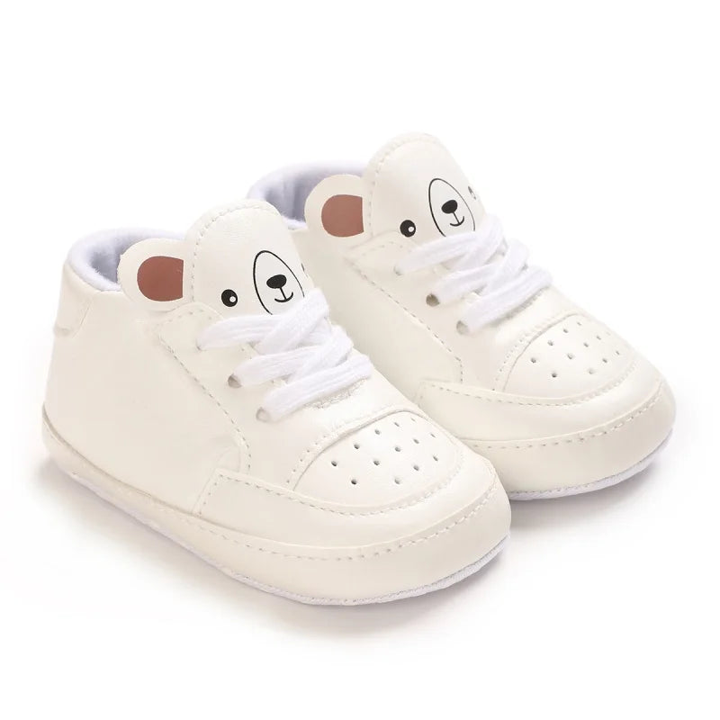 Comfortable Beginner Walking Shoes Breathable Fabric Soft Sole Design Suitable for All Seasons Indoor And Outdoor