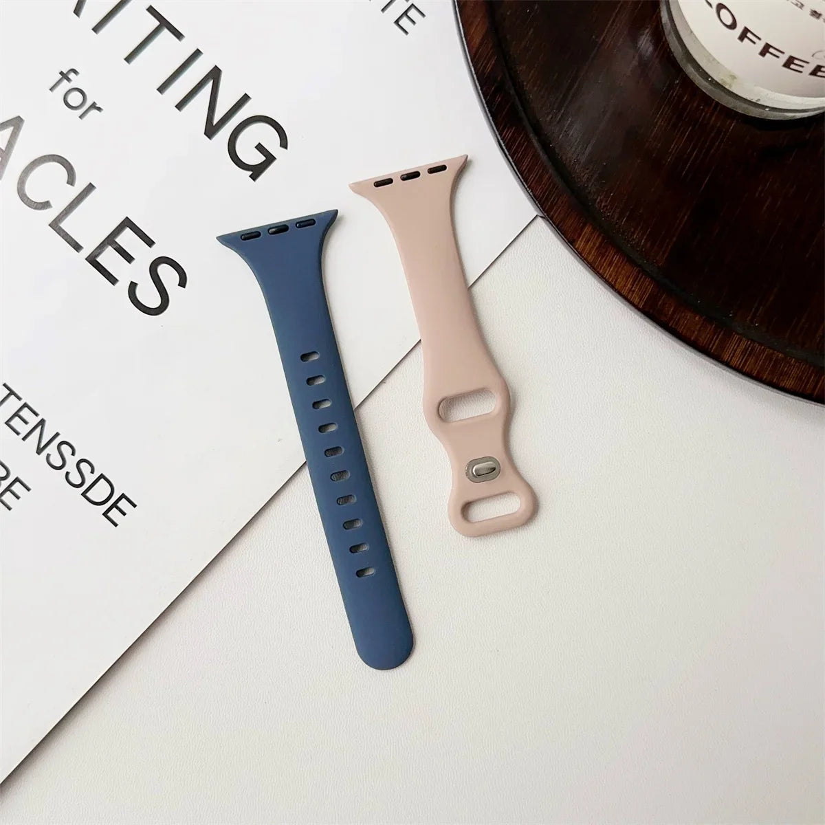 Thin Silicone Strap For Apple Watch 40mm 44mm 45mm 41mm 38mm 42mm Solid Color Strap Bracelet For IWatch Series 1 2 3 4 5 6 SE 7