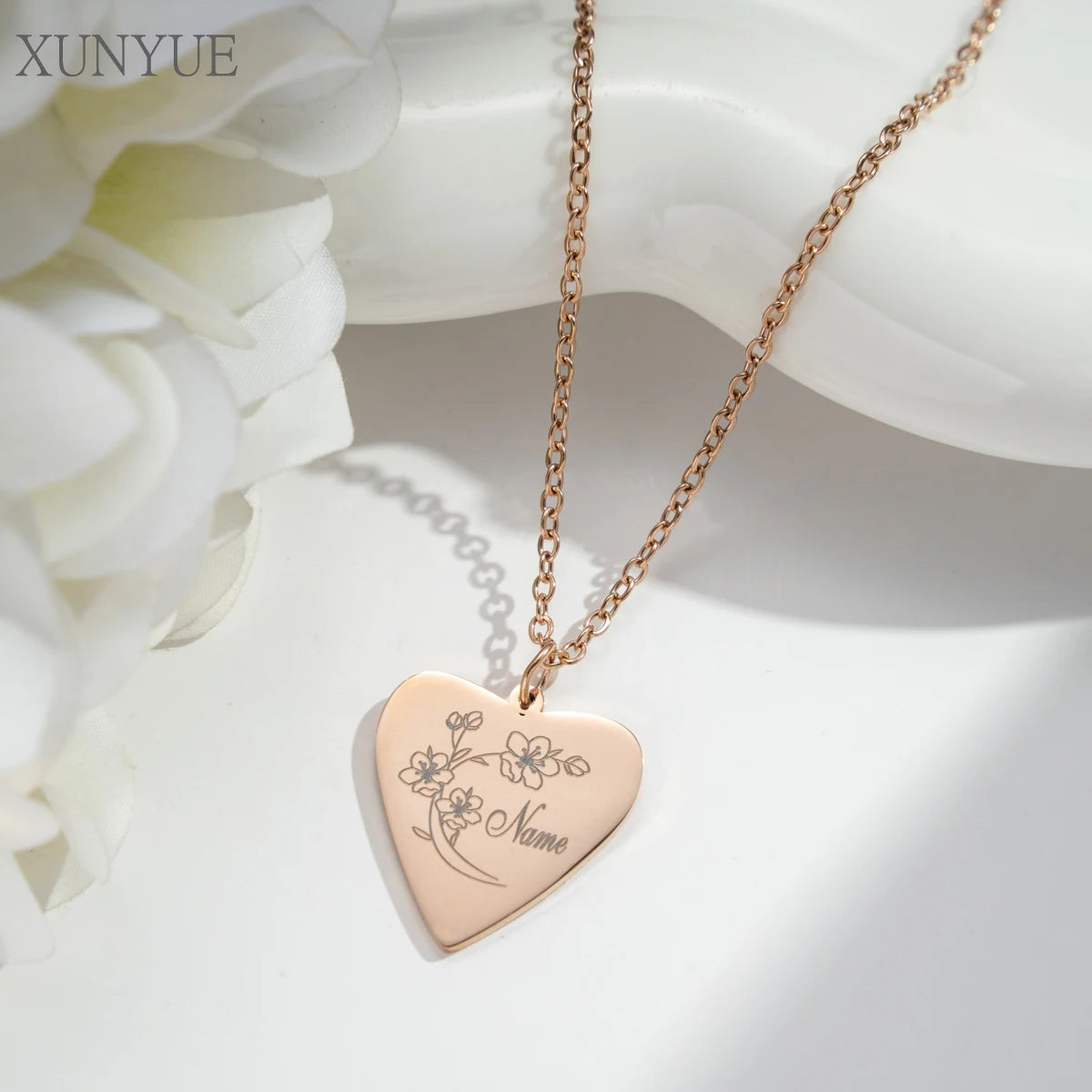 Customized  Heart Stainless Steel Necklace Creative DIY Engraving Name  Birthday Month Flower Pendant Personalized Accessories