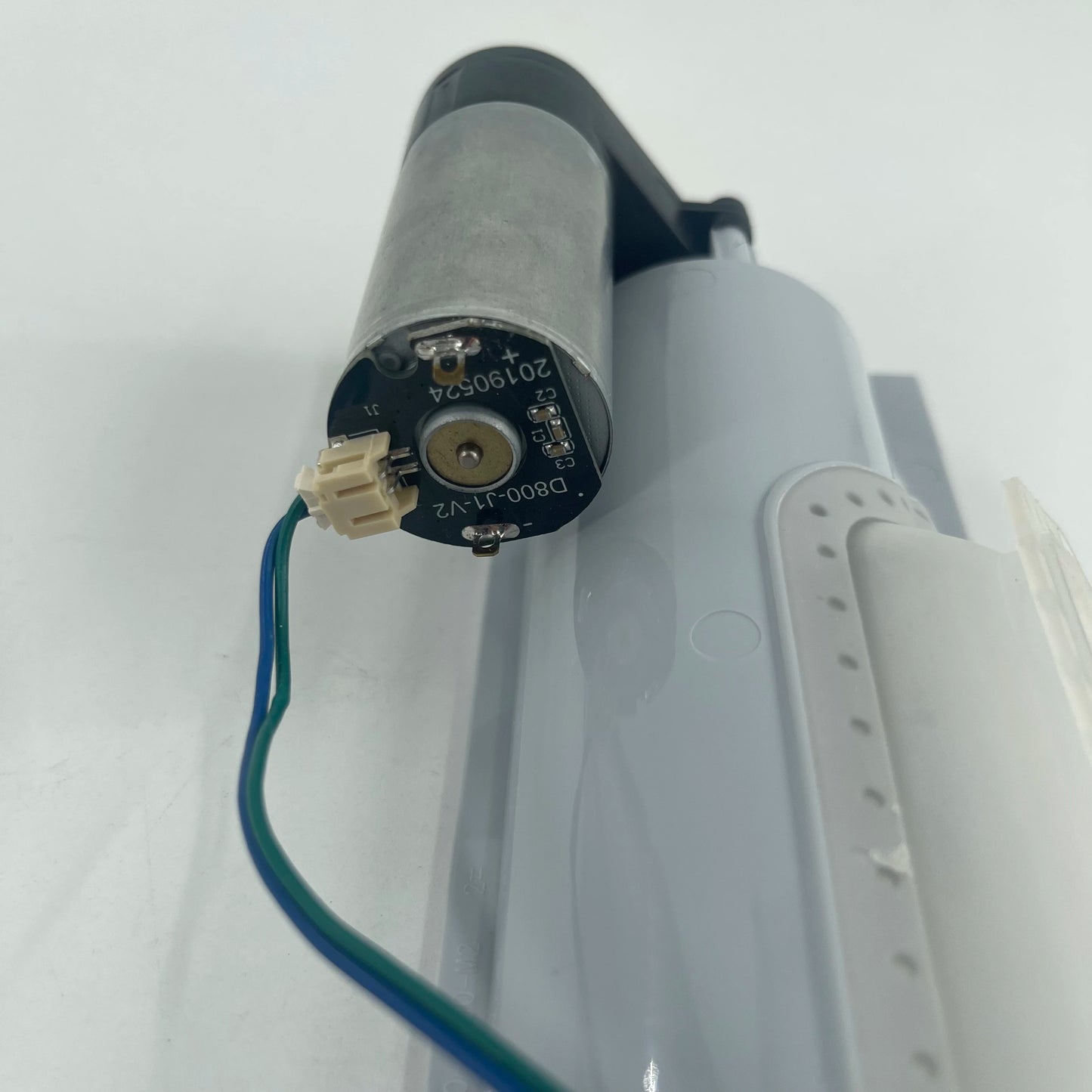 Original Robot Vacuum Cleaner Spare Parts Main Brush Frame Motor with Housing Assembly for Viomi S9 UV Alpha/S9 VU/S9