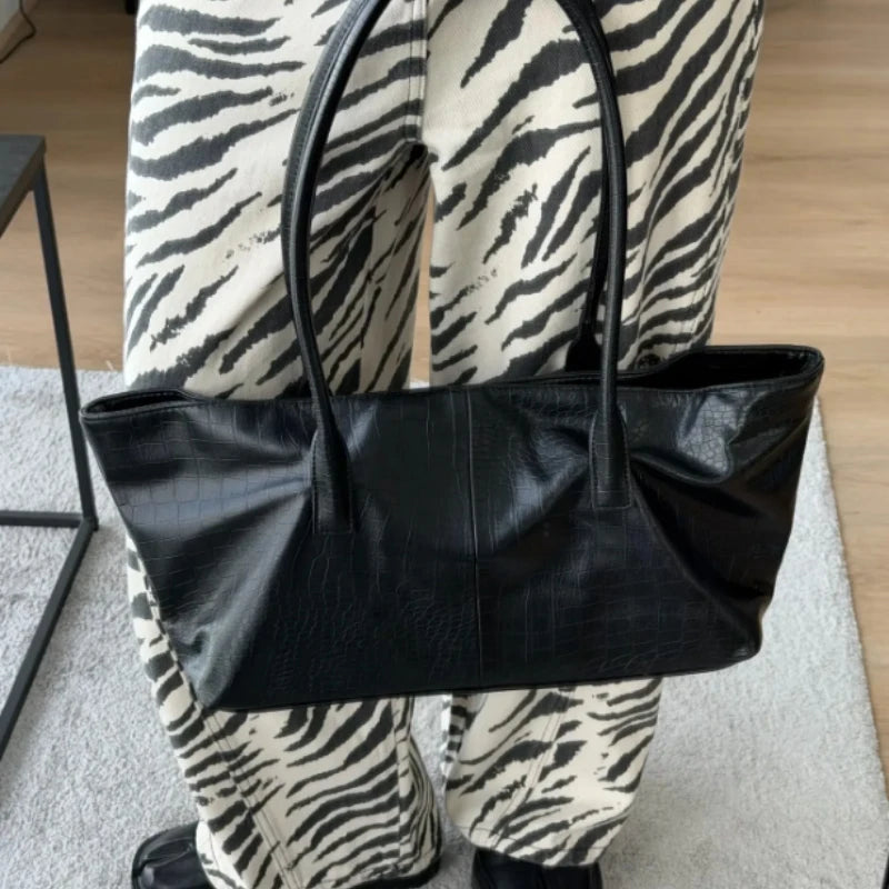 Luxury Vintage Crocodile-embossed Tote,women's Large-capacity Shoulder Handheld Bag,stylish Minimalist Casual Commuter Tote Bags