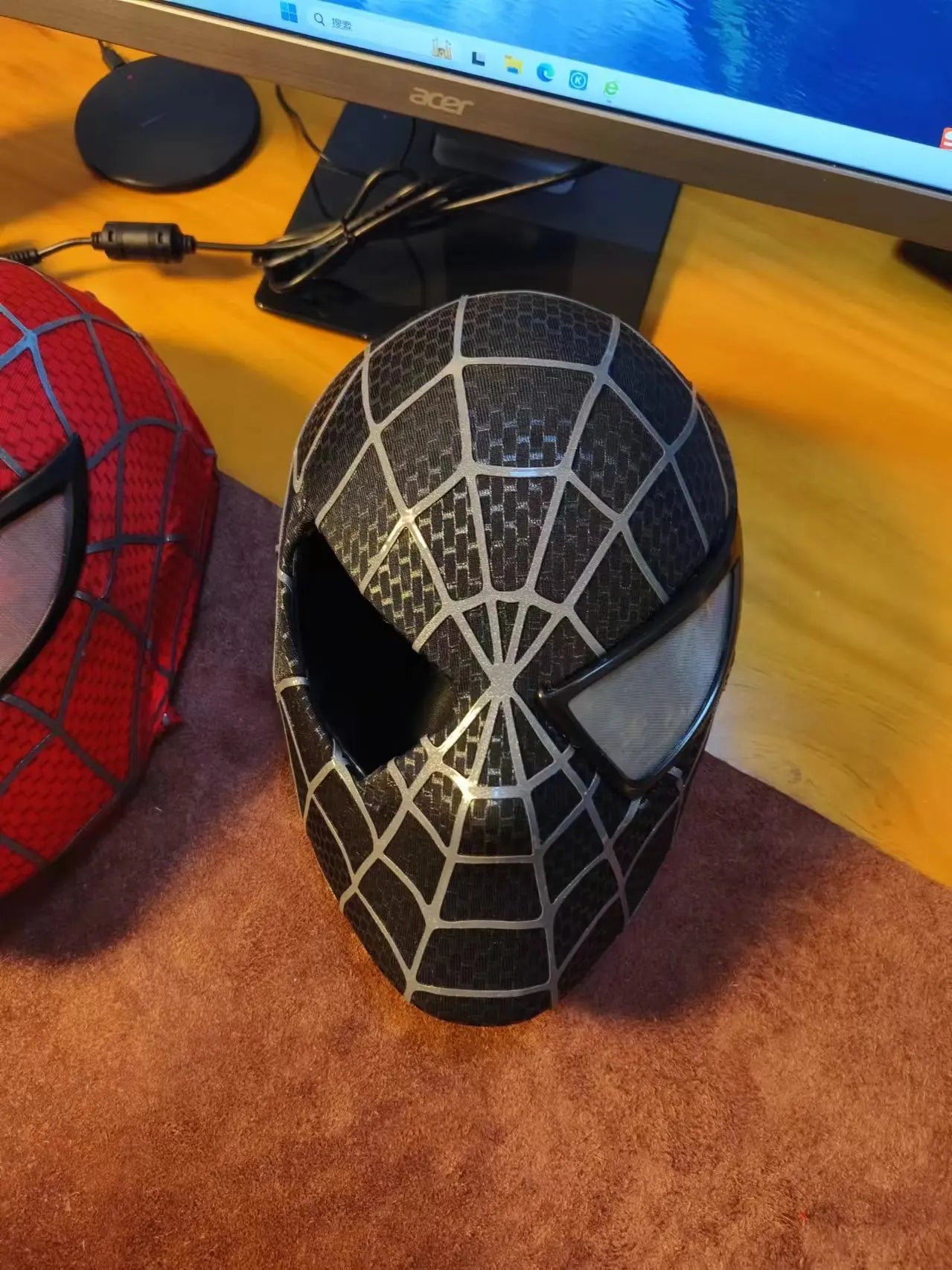 Hot Sale Marvel 1:1 Tobey Mask 3d Spider-Man Venom Helmet Lights With Mask Removable Lenses Mascara Cosplay Set Christmas Gift