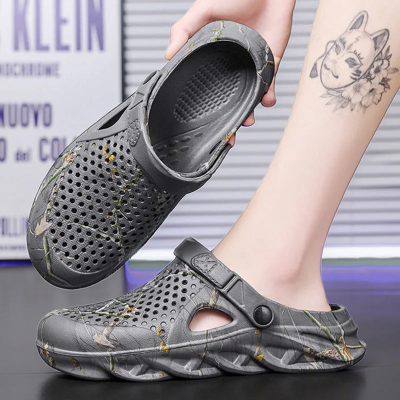 Men's Summer Sandals Clogs Men Women Breathable EVA Thick and Soft Sole Slippers Beach Water Shoes Couple's Clogs Big Size 47