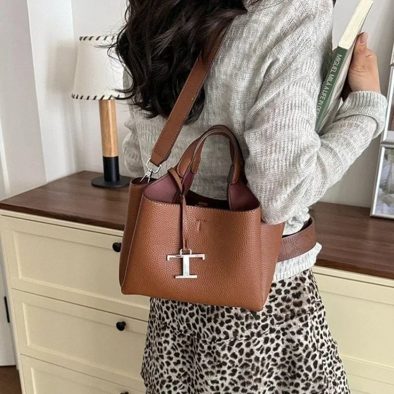 Unique Classic Elegant Diaper Bag: Luxury Crossbody Handbag For Women With Vintage Leather Look And Large Capacity Messenger